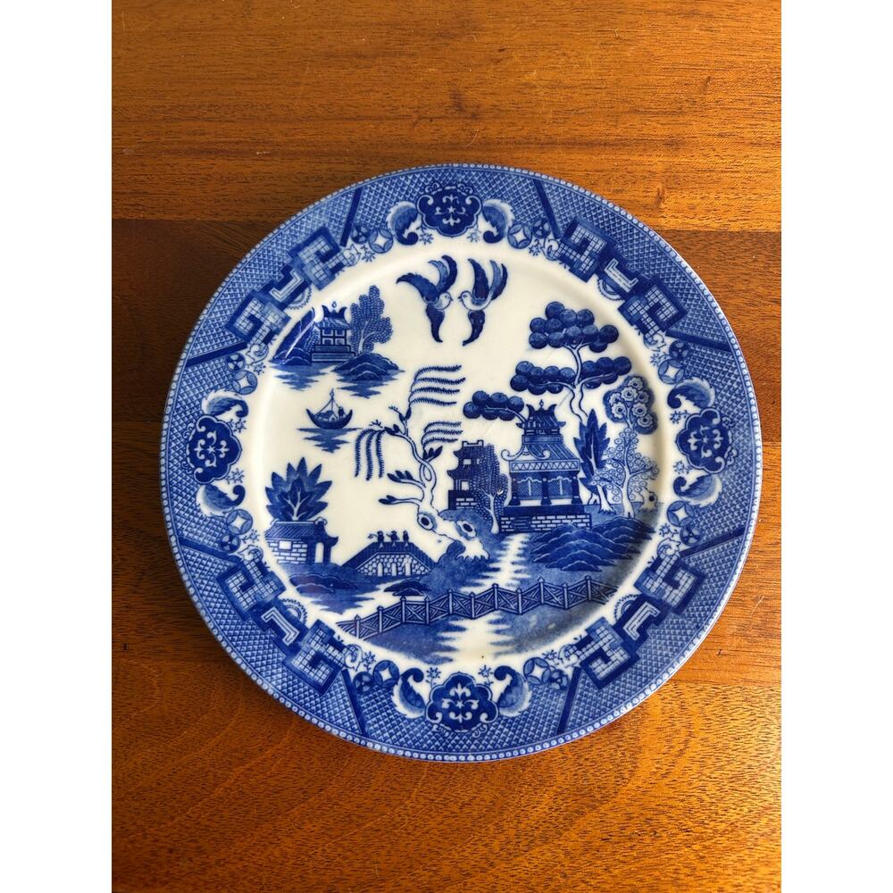 Vintage Blue Willow Japanese Luncheon Plate – 9”